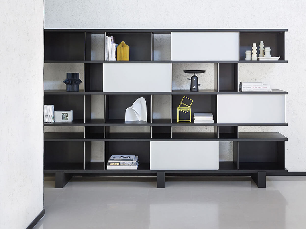 An exclusive piece of furniture from an exclusive selection thumbnail cassina nuage bookcase